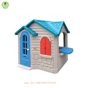 toy house plastic
