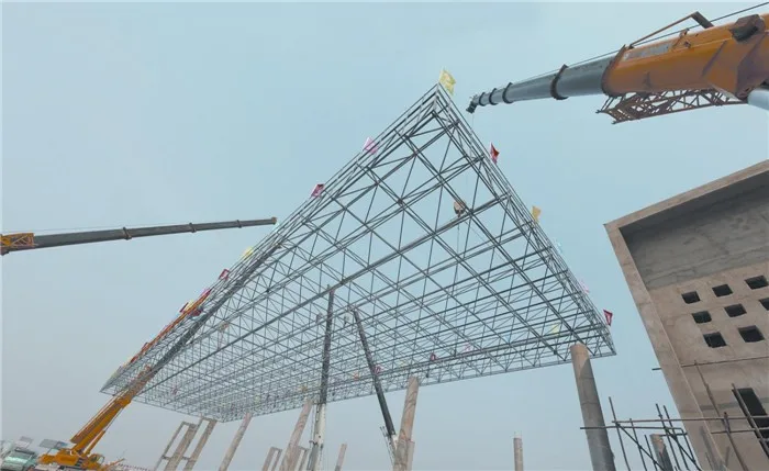 Galvanized and prefab Steel Structure petrol station