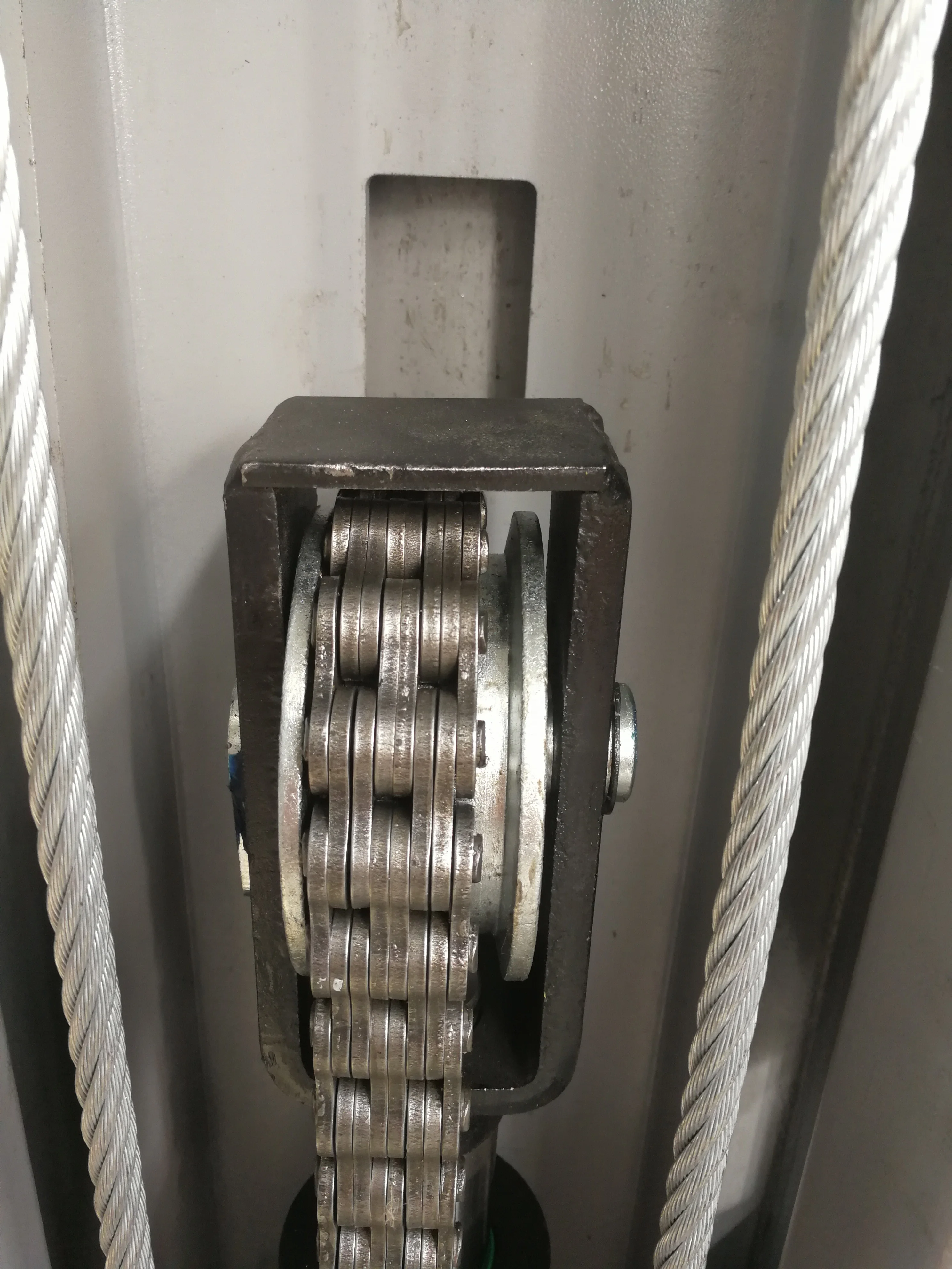 QY-chain protect.jpg