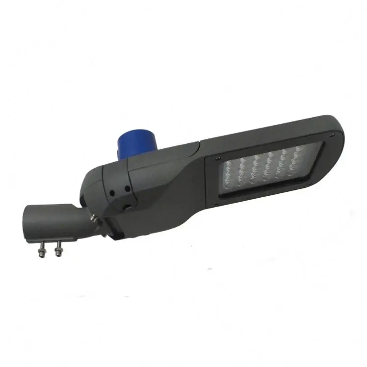 Brand New Bridgelux Chip Ip67 Outdoor IP65 Sensor Control Lithium Battery Streetlight For Square