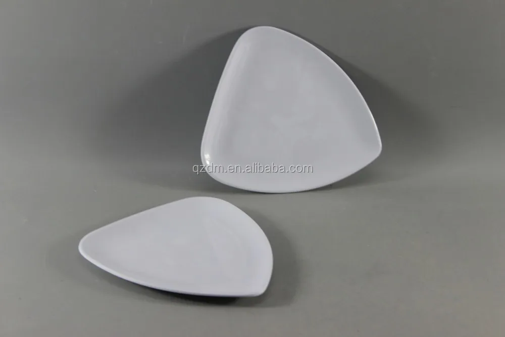 Triangle Shape Melamine Dessert Plate For Promotion