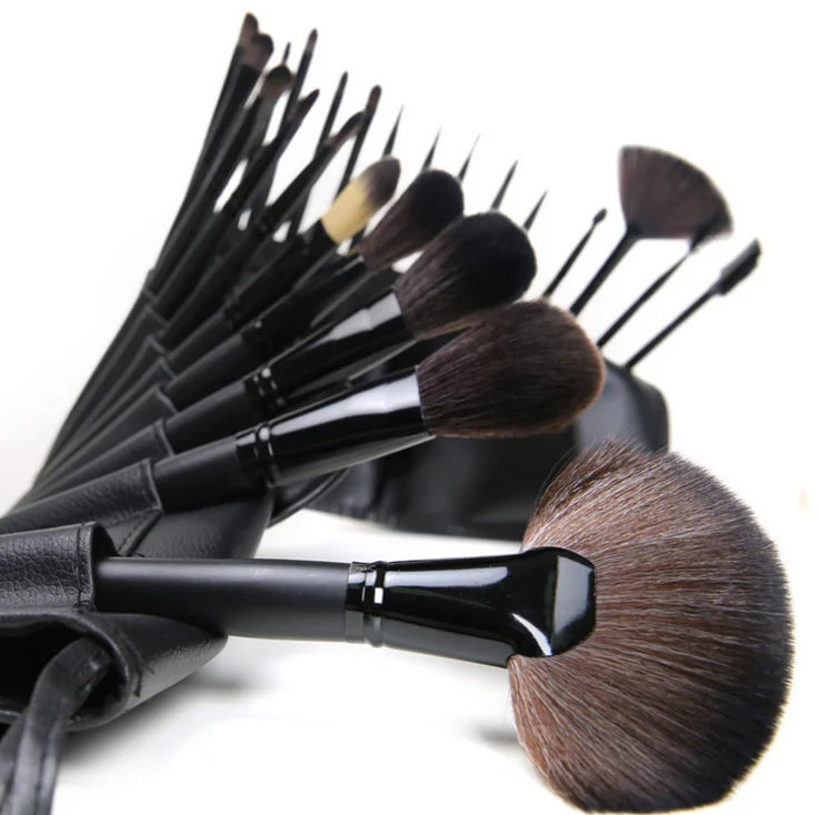 Synthetic Wood Makeup Brushes 24Pcs Set.png