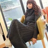 2017New fashion long sleeved knit cardigan thickening