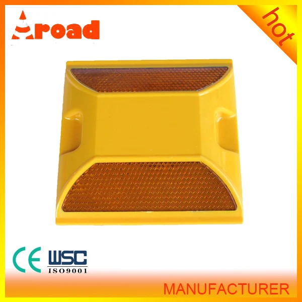 plastic road stud.jpg