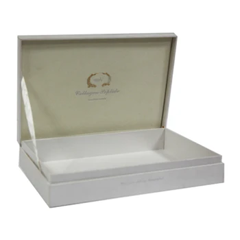 High Quality Display Gift Box With Ribbon Mockup Design ...
