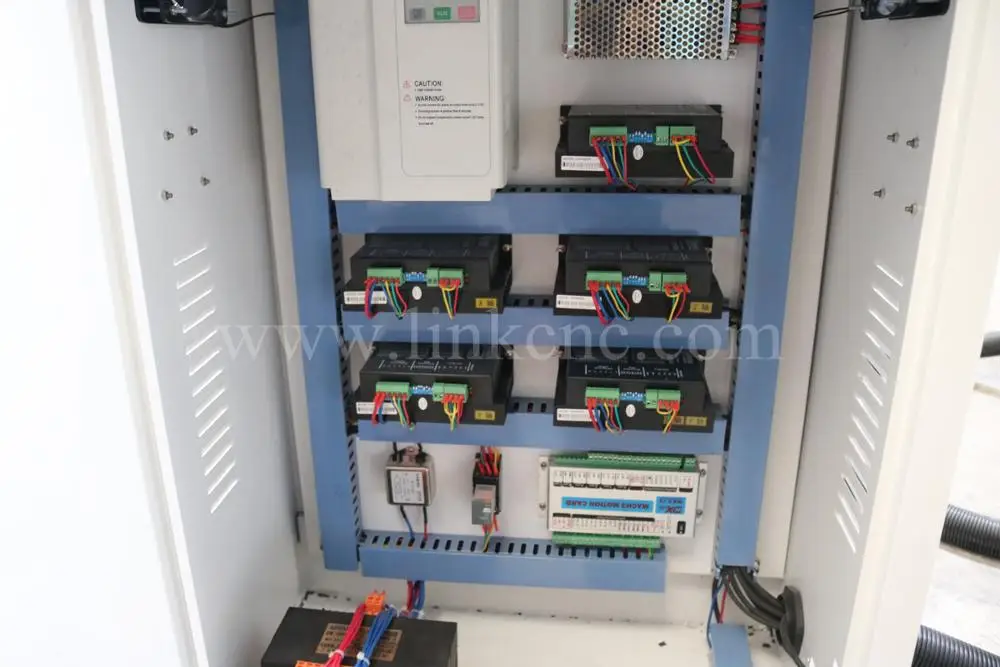 Best quality cnc router machine 1224 1325 1530 made in china with leadshine driving system