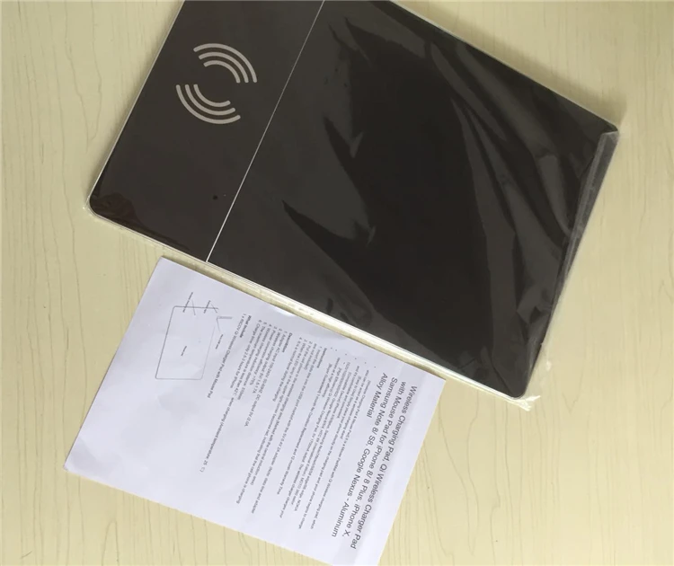 Newest Wholesale Qi Wireless Charger Mouse Pad Metal Material Wireless Charger