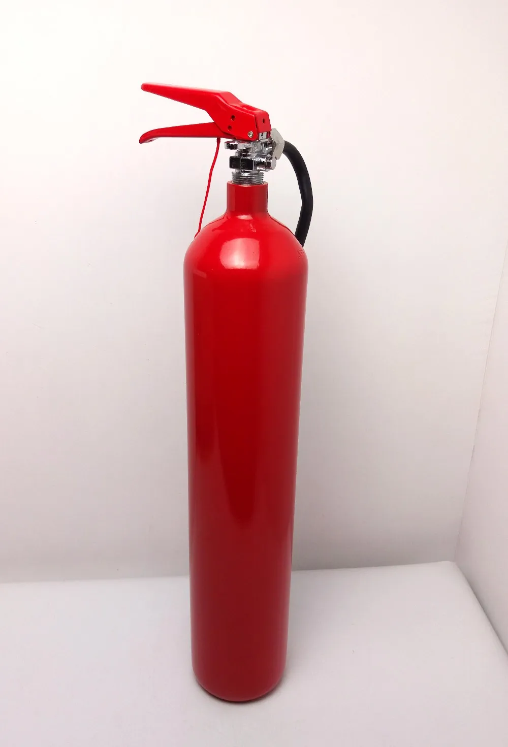 低价格 3 千克便携式碳钢二氧化碳灭火器与 iso 标准 - buy co2 灭火