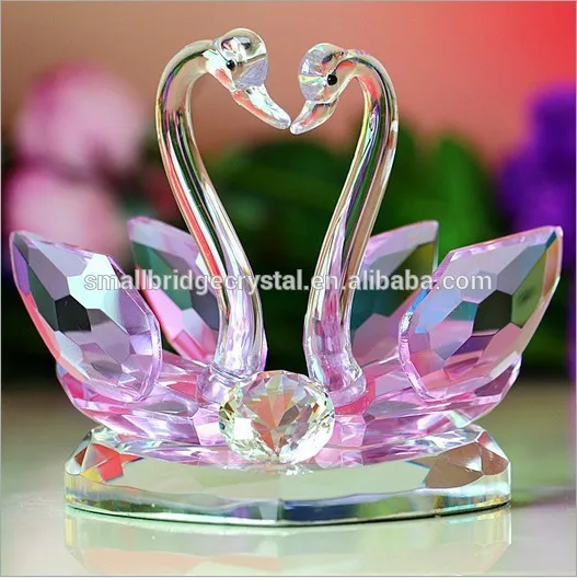 Wholesale Double souvenir customize crystal swans For Wedding Favors factory