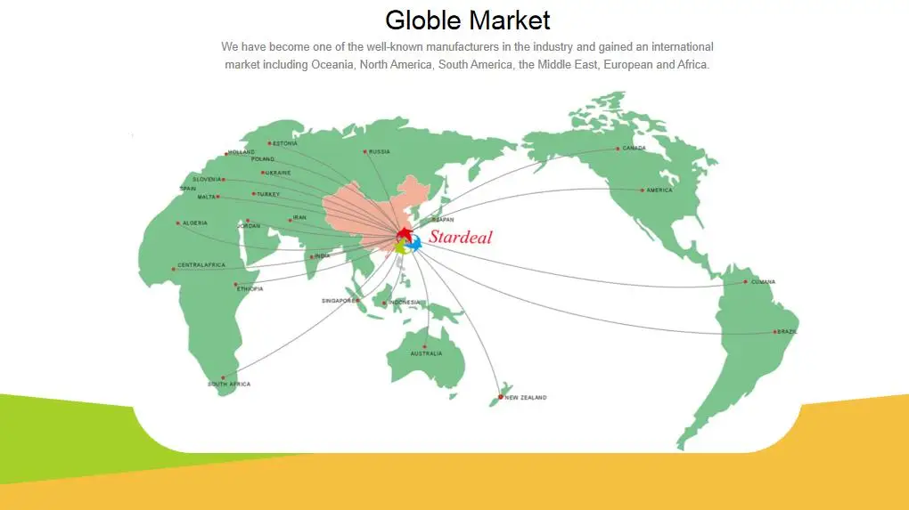 plastic boxes small clear.jpg