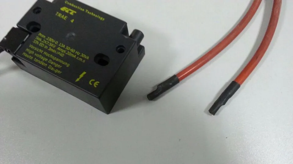 Series Et03 Oil Burner Ignition Transformer 110v/220v 2*7.5kv 1*15kv 33