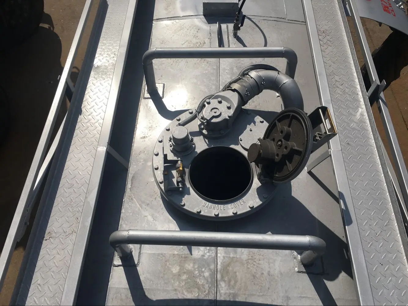 Jac Aviation Fuel Jet A1 Tanker Airport Refueler Bowser With Low Price Buy Aviation Fuel Jet