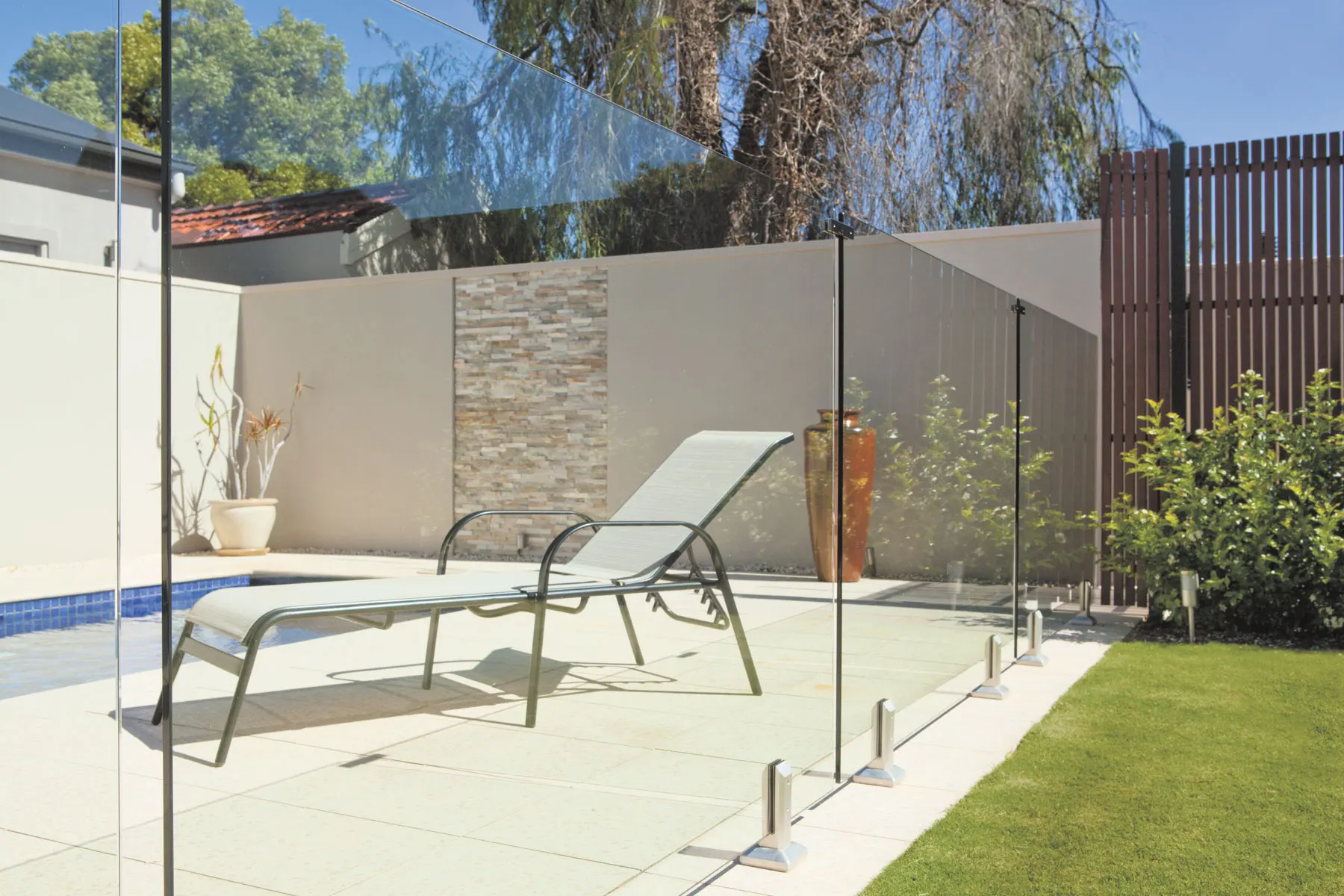 Plexiglass Pool Fence Glass Spigots 2205 In Dongying Buy Glass Spigot