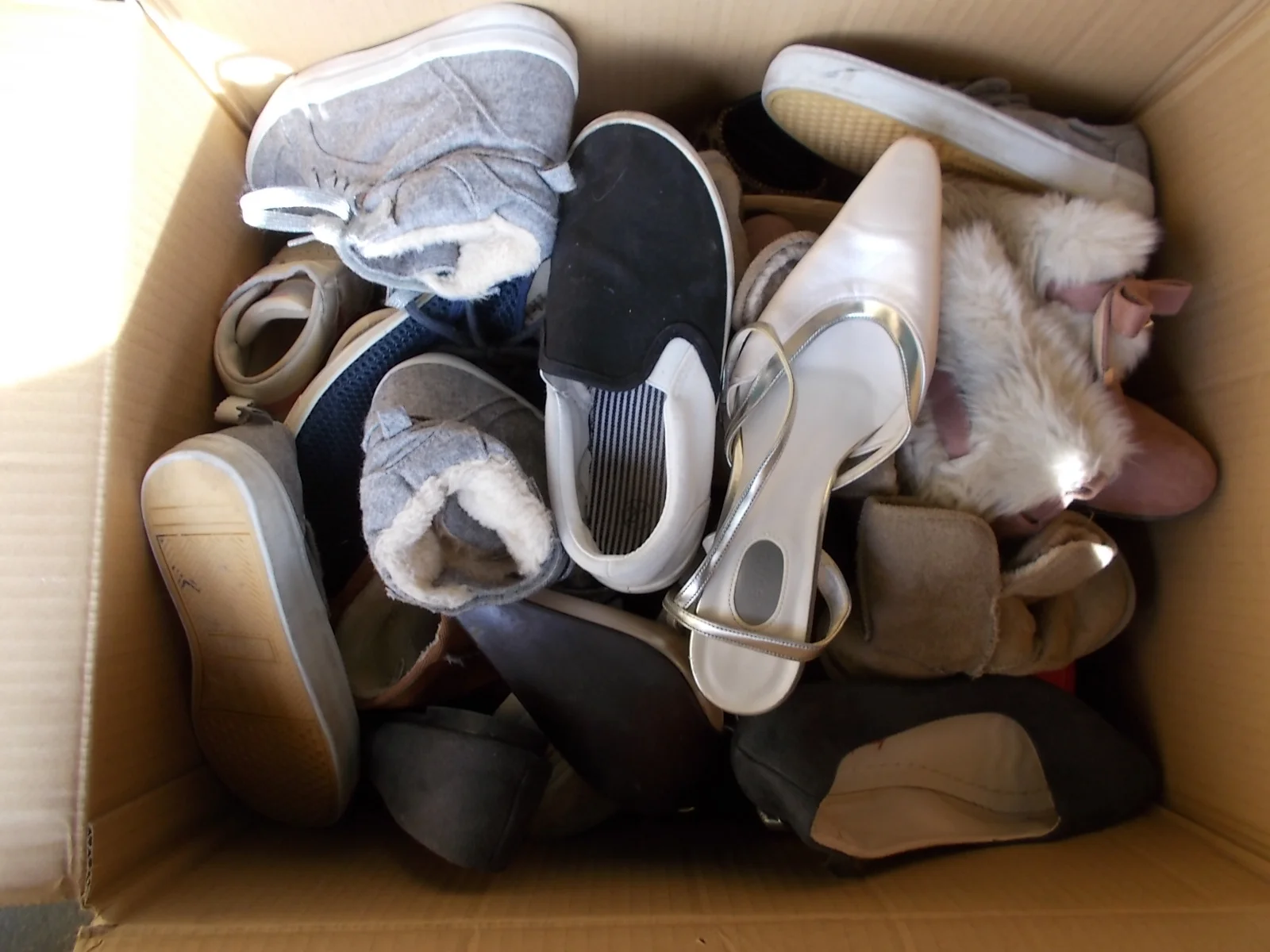 where to sell second hand shoes