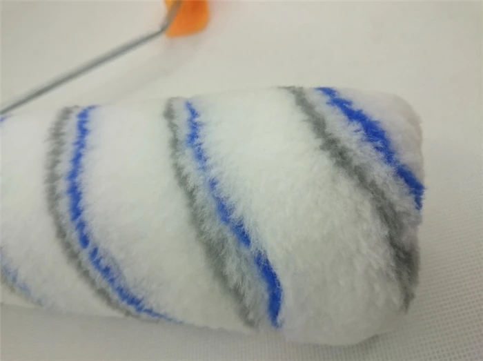 Popular in your market plastic handle painting roller 180727