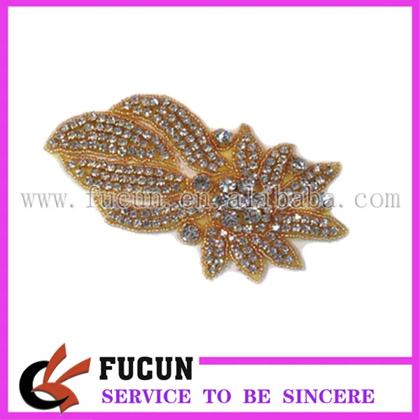 rhinestone applique 26d .jpg