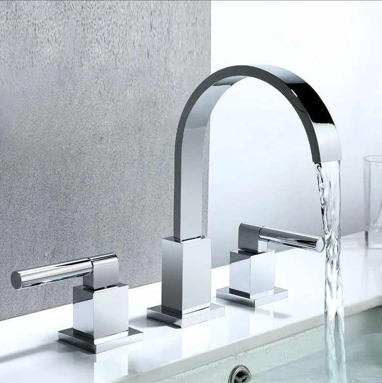 Luxury High Quality Chrome Plated 3 Hole Upc Basin Faucet Artistic