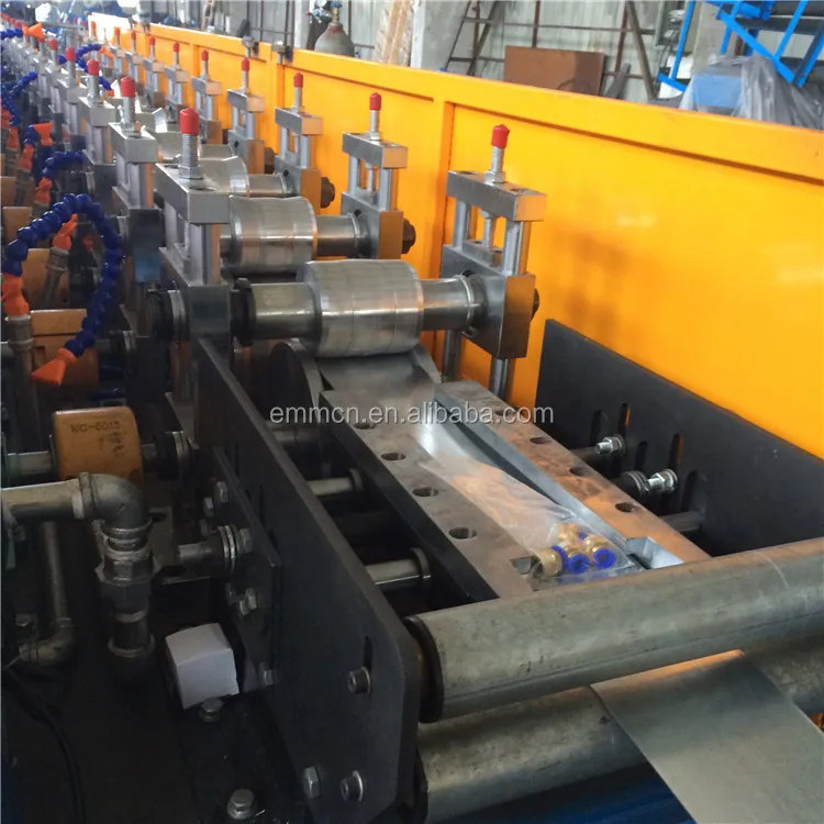 roll forming machine (13)