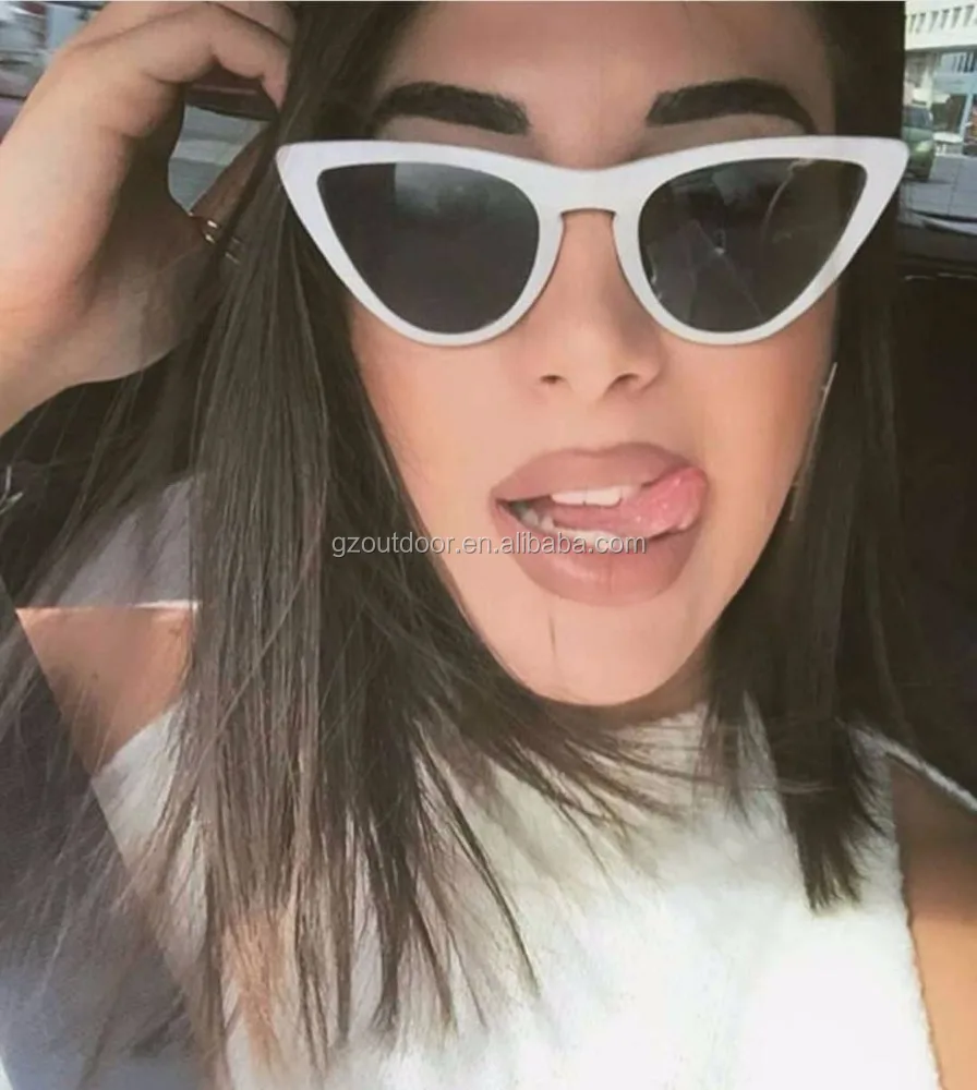 cat eye glasses style