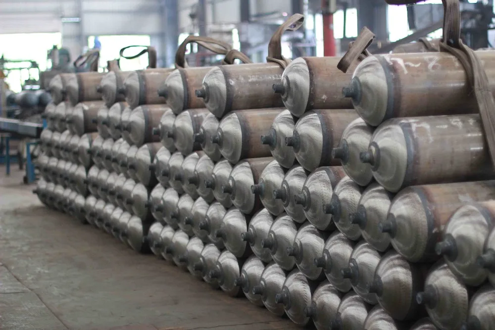 CNG1 Steel gas cylinder 1.jpg