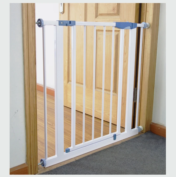 adjustable baby gate with door