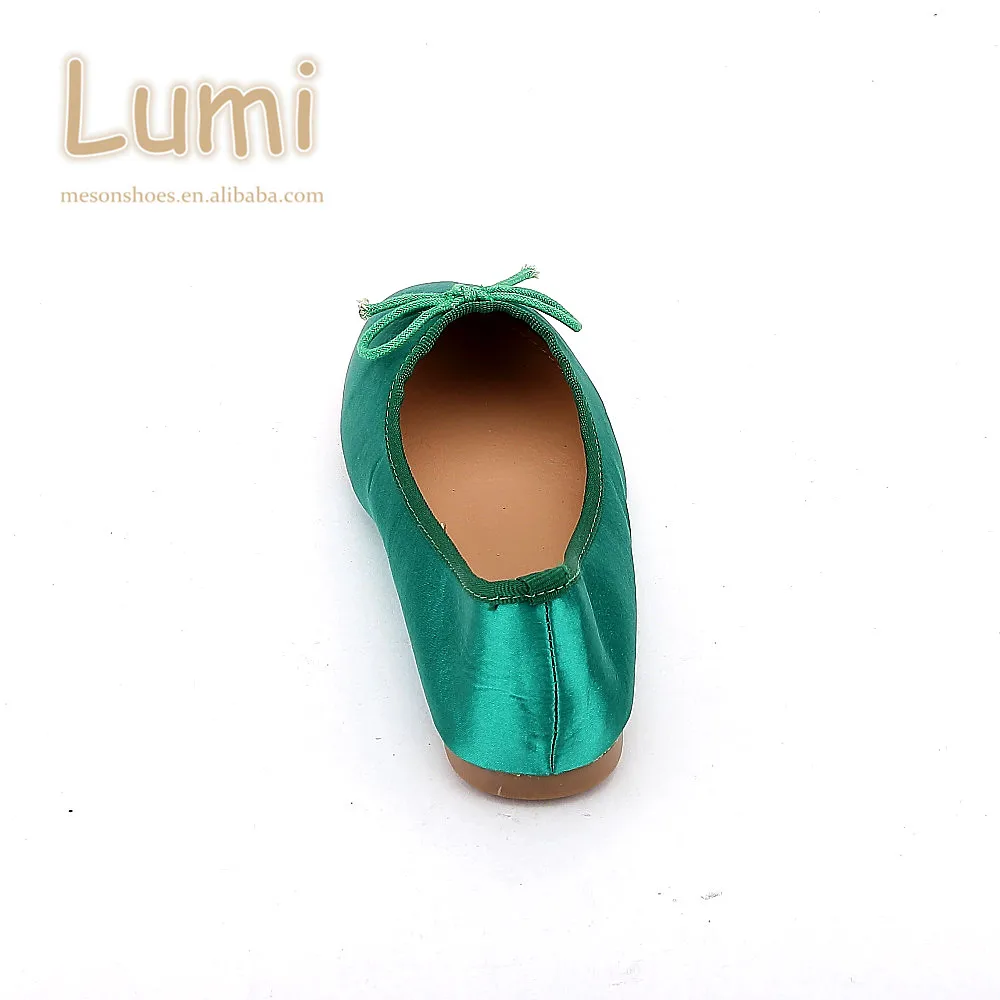 M17-52021 (15)China Shoe Factory Bright Satin Fabric Upper Ladies Soft Ballerina Flat Shoes.JPG