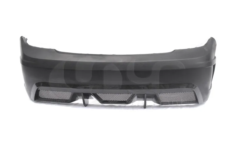 2008-2011 Mercedes Benz  W204 C63 Sedan Black Edition Style Rear Bumper FRP w CF Diffuser (3).JPG