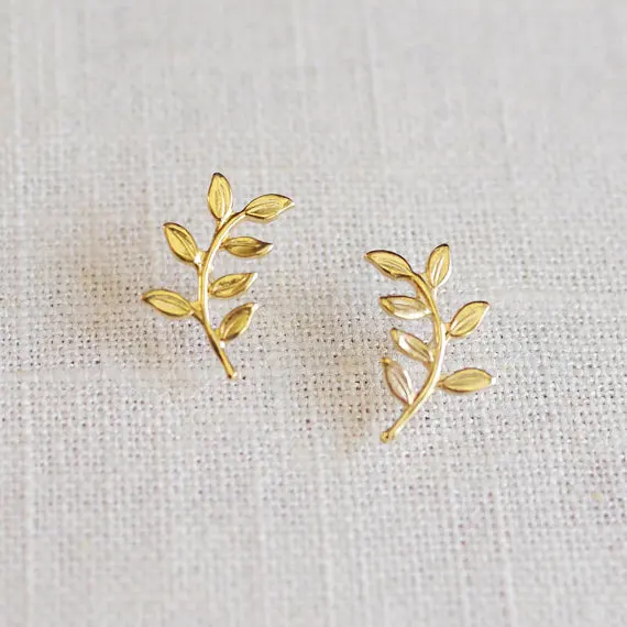 Leaf Design Tiny Stud Earrings For Women in 14ct Yellow Gold Over