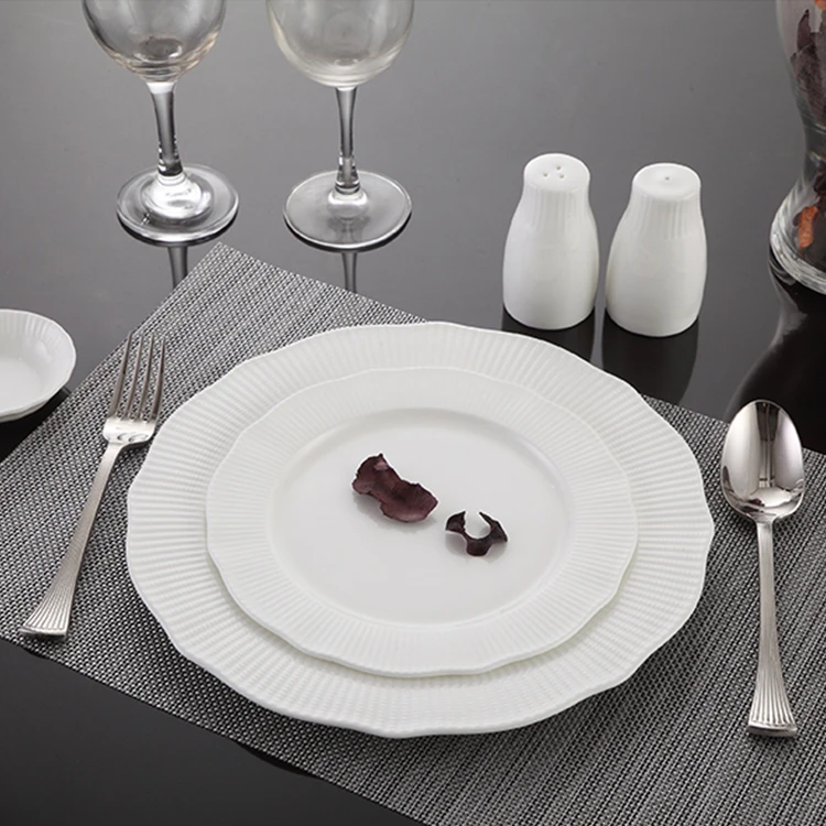 P&T Royal ware white Circular dinner plate bone china dinner plate