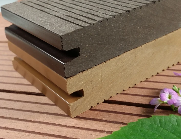 船甲板地板覆盖户外甲板塑料户外甲板地板