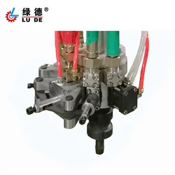 c8b86high-tech-PUF-Polyurethane-Filling-Foaming-Machine.jpg_250x250