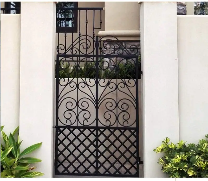 Simple Grill Designs Iron Fanci Gate Boundari Wall Gate ...