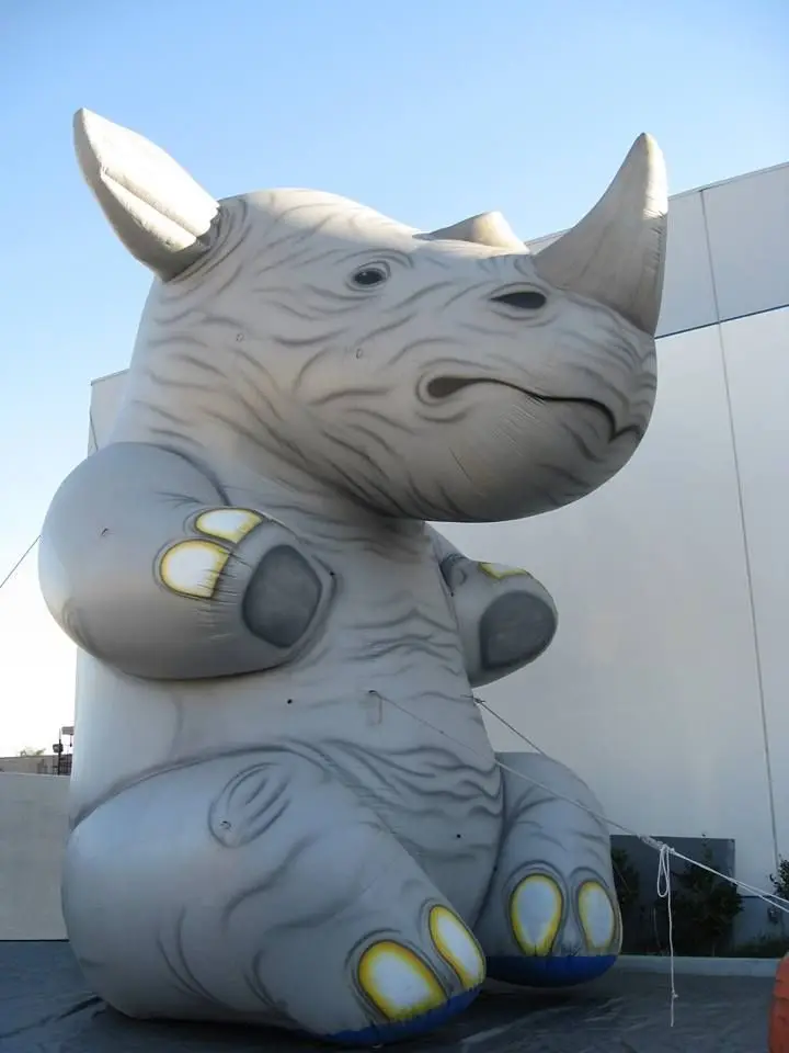 giant inflatable animal