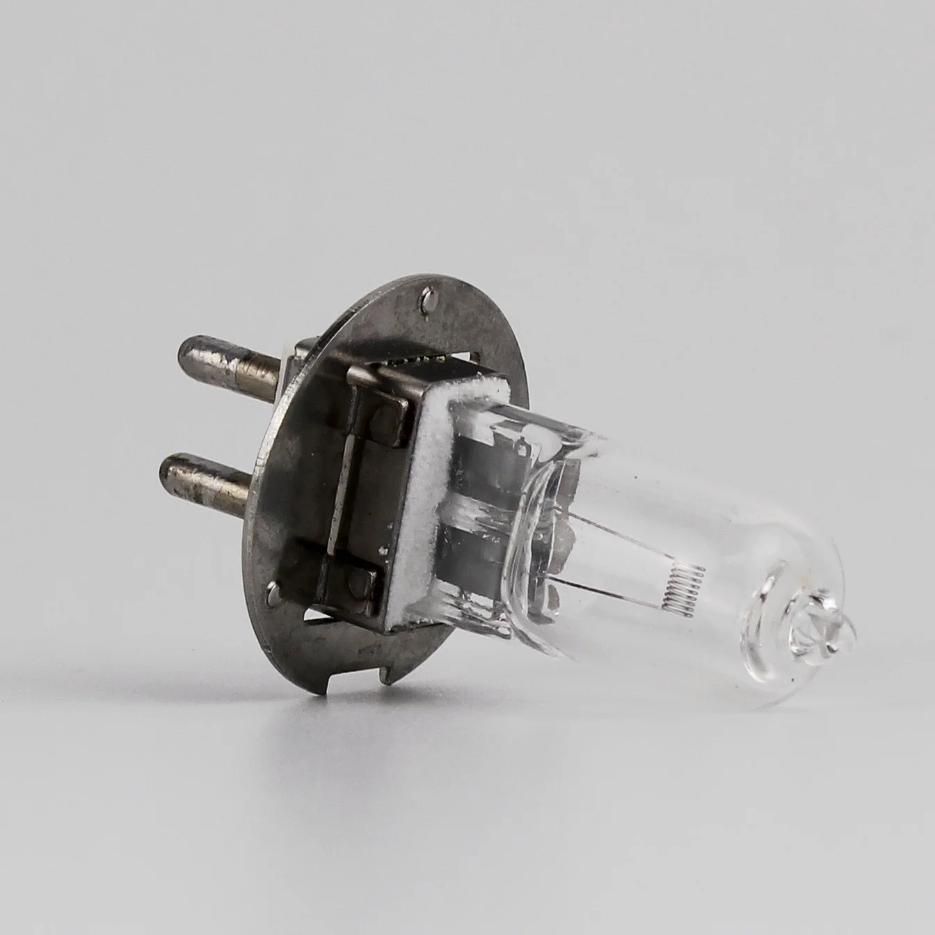 Лампочки ростов. Osram 64251 6v 20w pg22. Лампа галогенная 6v 20w. Osram 64222 10w 6v pg22. 64251 HLX-6.