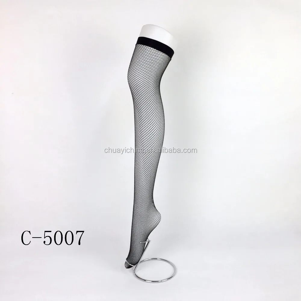 the-first-nylon-products-midget-in-the-trunk