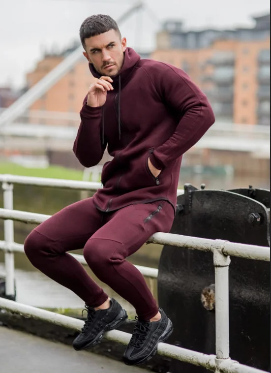 gym wear tracksuit