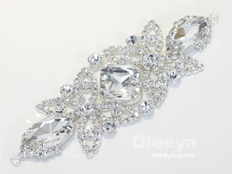 New Arrival Flatback Crystal Appliques 15*5cm Crystal Sew on Rhinestone Appliques for Readymade Garment