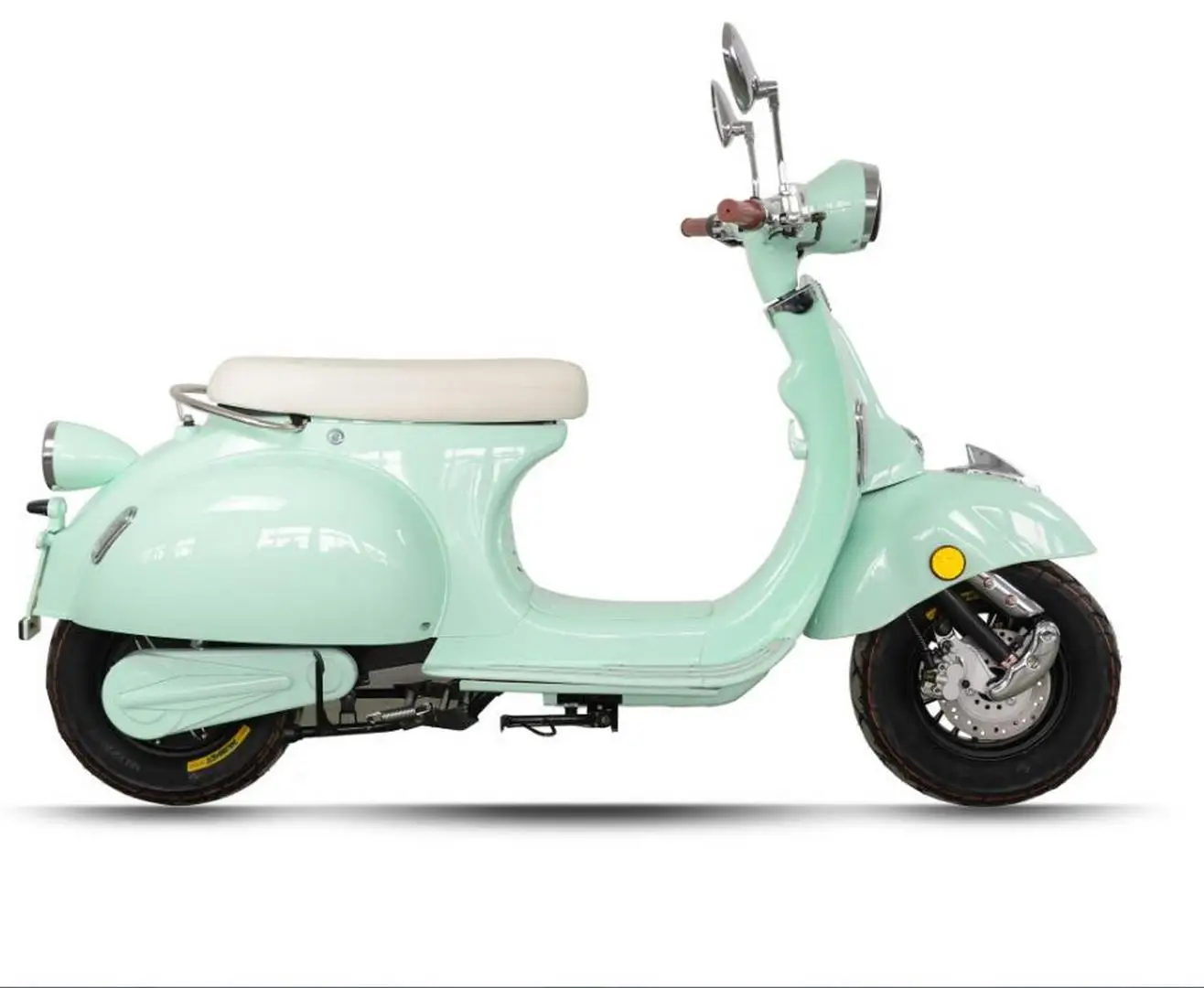 smyths electric vespa