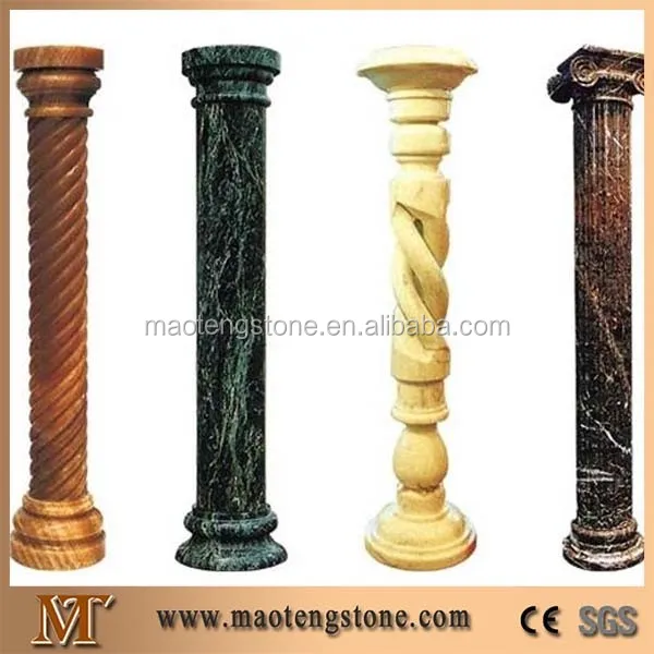Columna De Mármol Y Columnas Romanas Esculpidas Y Columnas