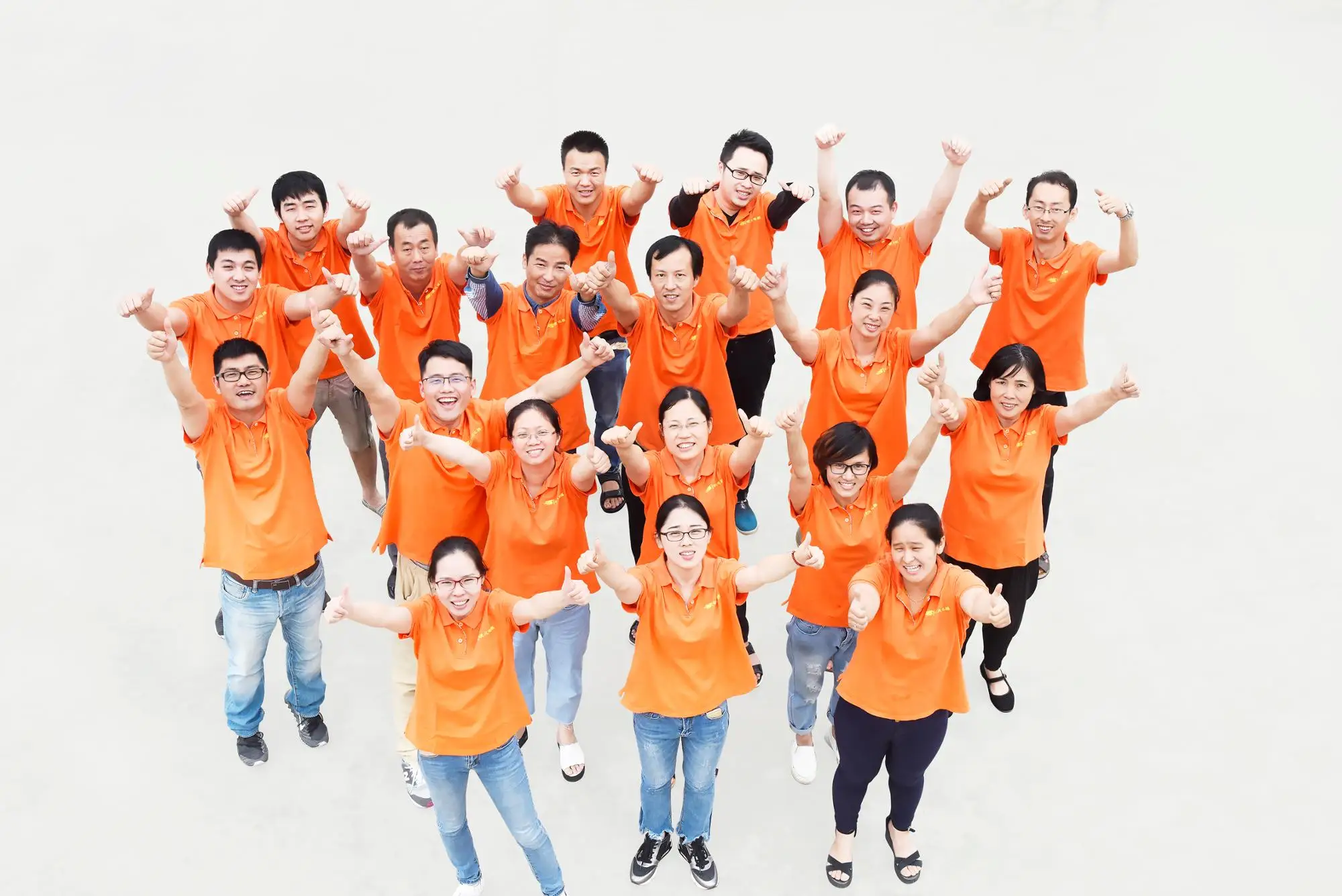 2017 Hot sale XML2 U2 USB rechargeable 1*18650 zoom G700 high power led flashlight