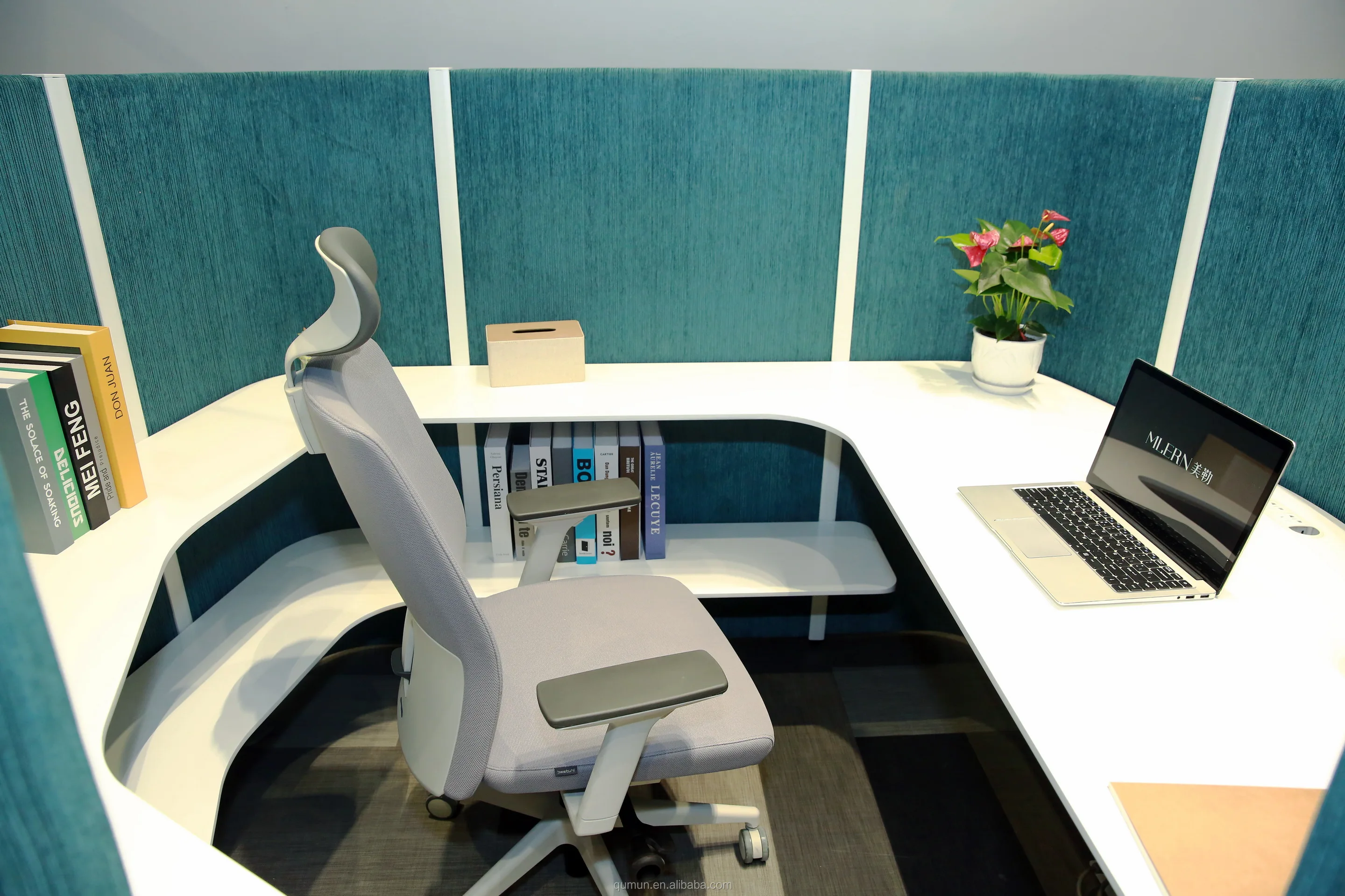 New Modern Design Sound Proof Manager Office Island Cubicle Workstation ...