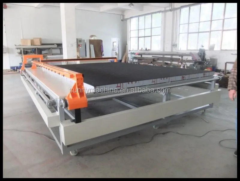 yg-3826 semi-automatic type cutting table[1].jpg