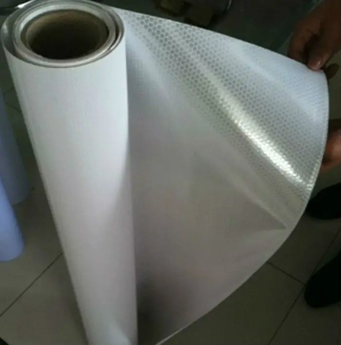 Reflective banner