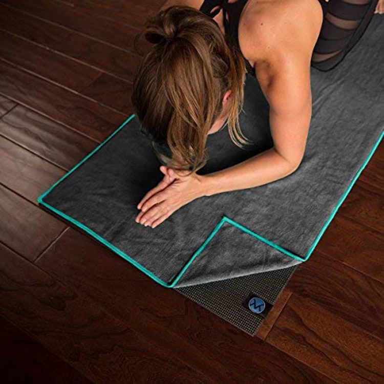 Custom Print Logo Microfiber Yoga Towel With Corner Pocket Non Slip Yoga Mat Cover Comfortable Hot Yoga Towel