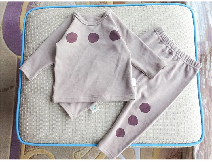 8153716122_692758676_08