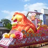 Customize different shapes and color patterns parade float Festival supplies