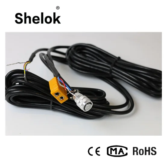 High precision strain temperature melt pressure transducer