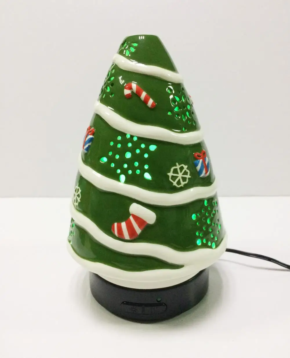 Christmas Tree Ceramic Aroma Diffuser Ultrasonic 100ml Mini Humidifier