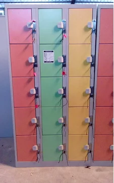 Casillero De Playa Con Monedas Inteligentes - Buy Casillero A Monedas