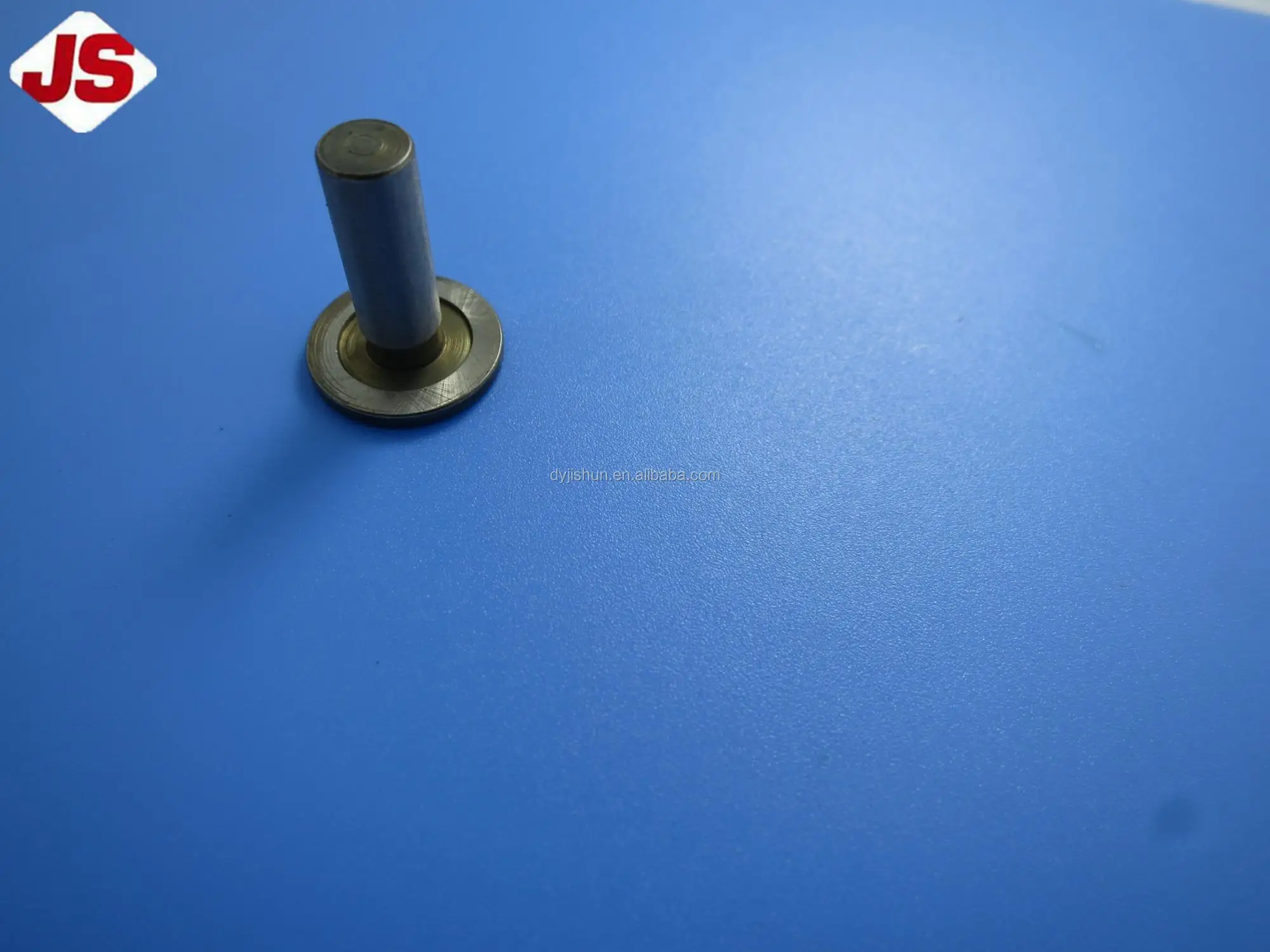TITAN DK2500 2502K HIGH ACCURACY INDUSTRIAL CARPET OVEREDGING SEWING PARTS SEWING ACCESSORIES GARMENT 25580 ROLLER STUD